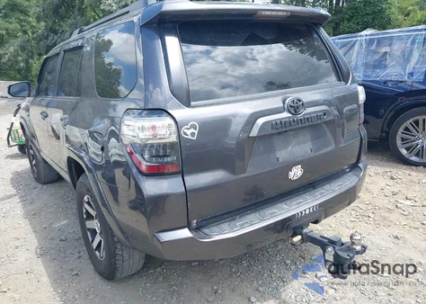 2020 Toyota 4Runner Sr5 z USA, uszkodzony, nr VIN JTEZU5JRXL5219931